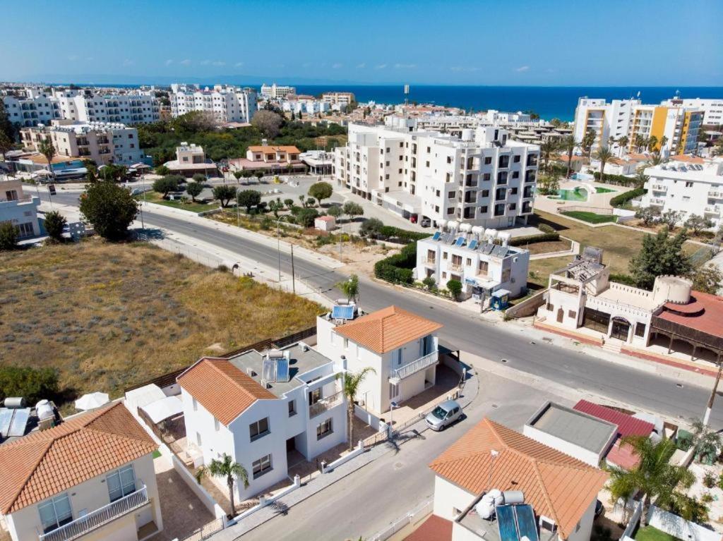 Dafni Villa By Pann Protaras Exteriör bild